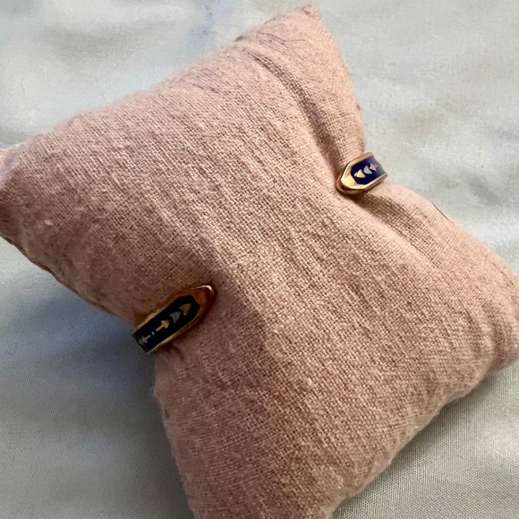 Stella & Dot Cuff - Picture 3 of 3